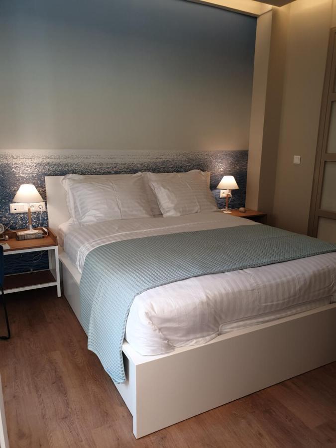 雅典Renovated Studio With Roof Garden Access, 15 M Walk To Acropolis公寓 外观 照片